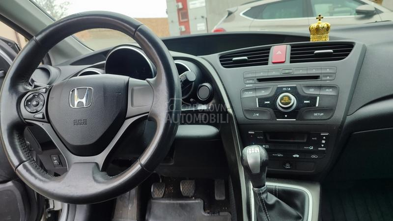 Honda Civic 1.8 i-VTEC COMFORT