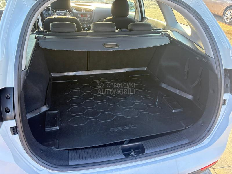 Kia cee`d sw 1.6 CVVT GDI Trend