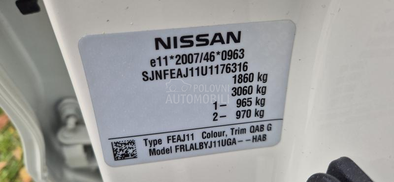 Nissan Qashqai 1.2 i NAV KAM