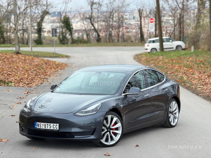 Tesla Model 3 Performance