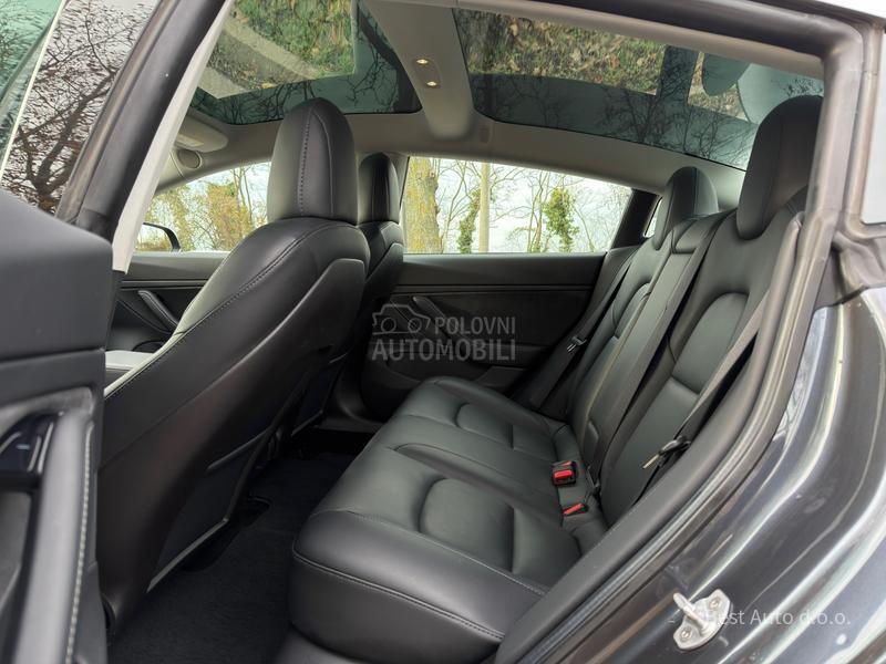 Tesla Model 3 Performance