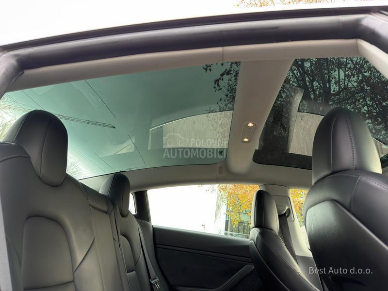 Tesla Model 3 Performance