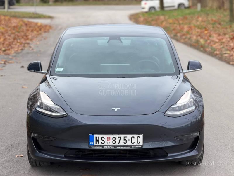 Tesla Model 3 Performance