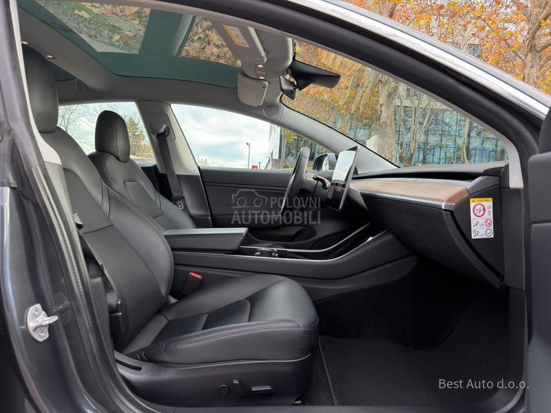 Tesla Model 3 Performance