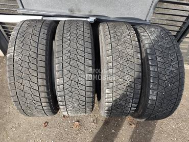Bridgestone 225/65 R17 Zimska