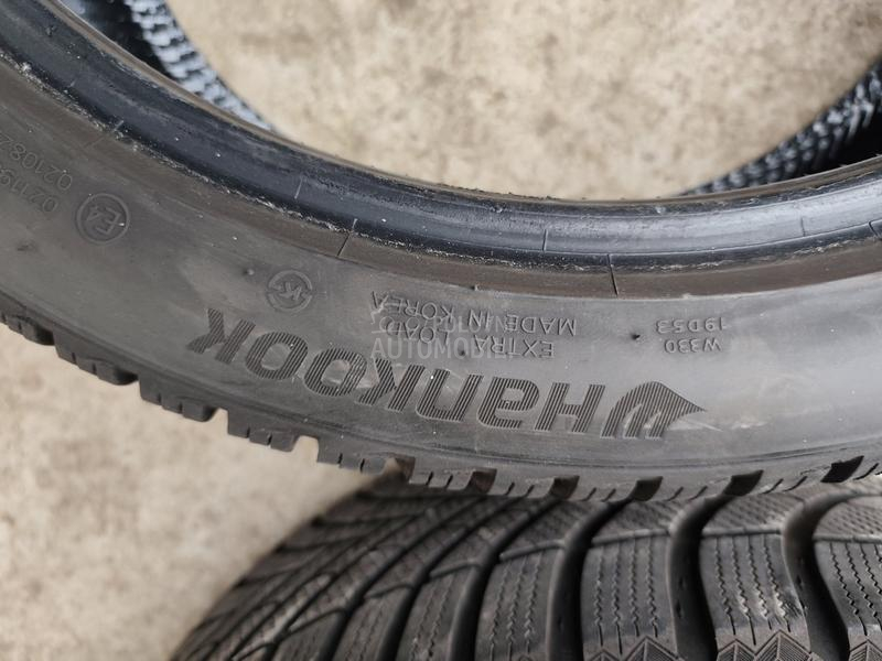 Bridgestone 225/65 R17 Zimska