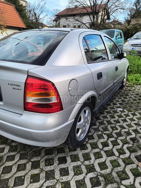 Opel Astra G 