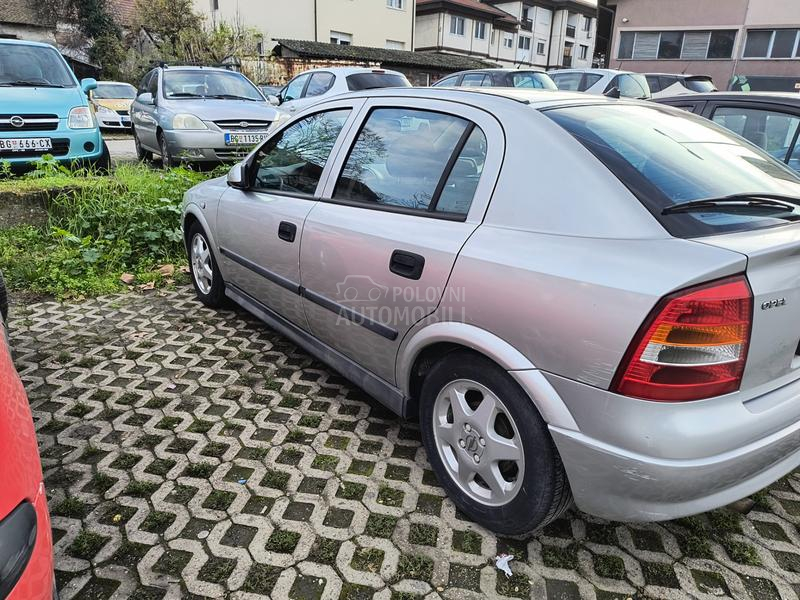 Opel Astra G 