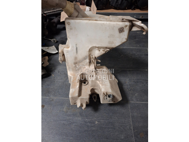 Posuda za vodu šoferke za Peugeot 407