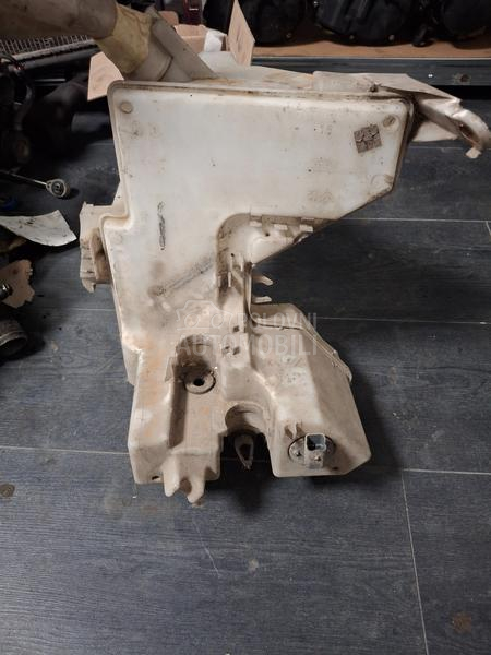 Posuda za vodu šoferke