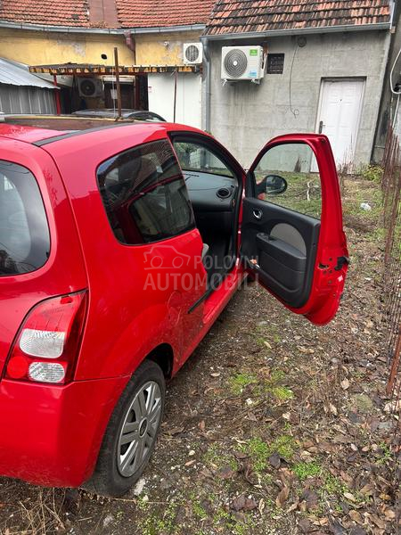 Renault Twingo 1.2