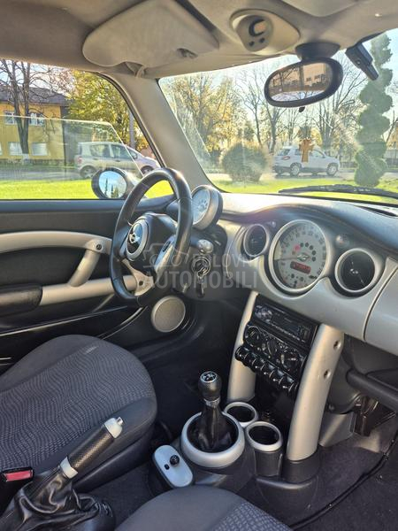 MINI Cooper One