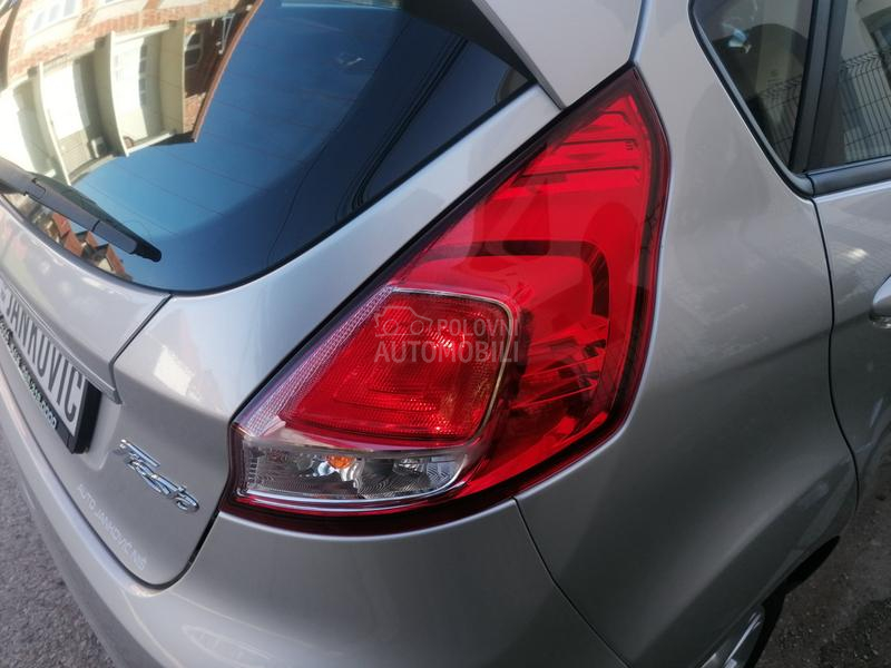 Ford Fiesta 1.0i TREND LINE CH