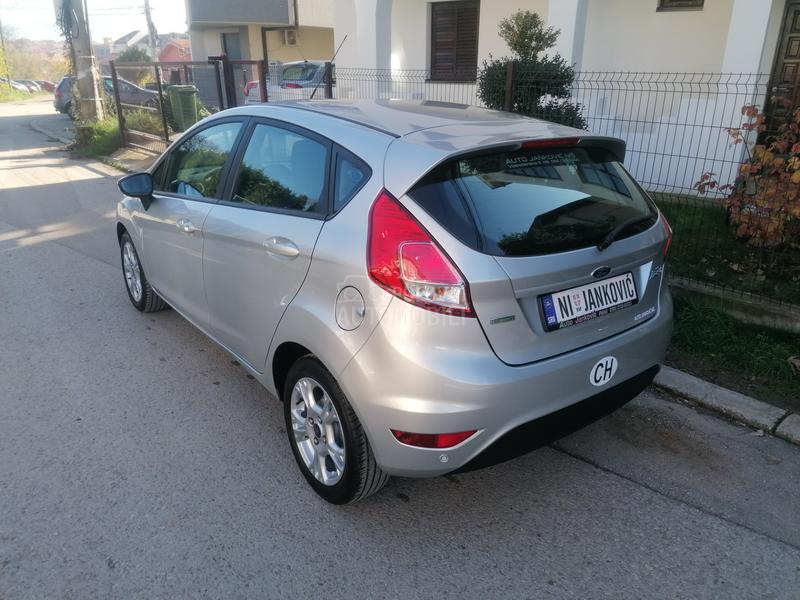Ford Fiesta 1.0i TREND LINE CH