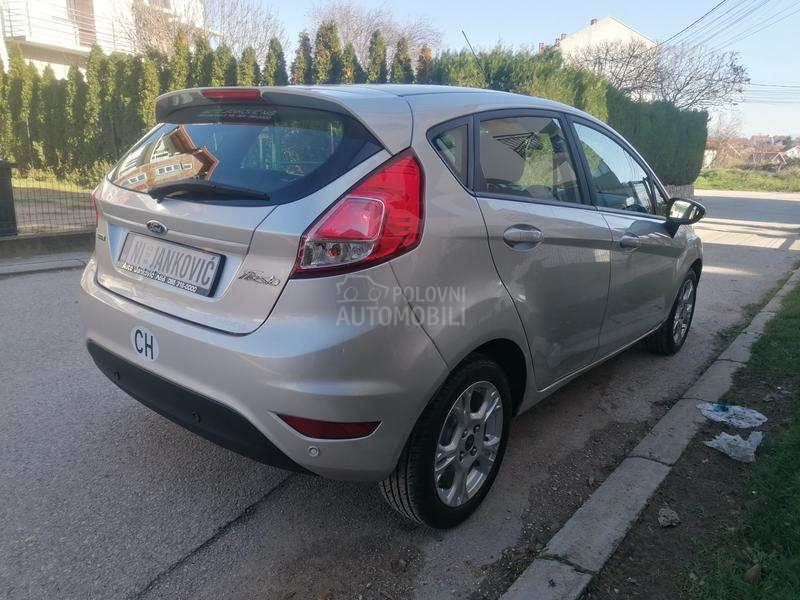 Ford Fiesta 1.0i TREND LINE CH