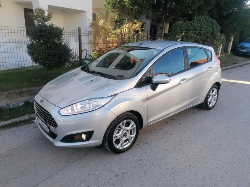 Ford Fiesta 1.0i TREND LINE CH