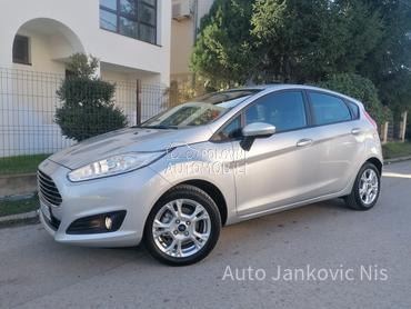 Ford Fiesta 1.0i TREND LINE CH