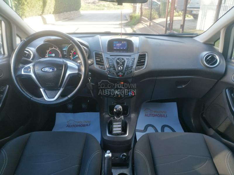 Ford Fiesta 1.0i TREND LINE CH