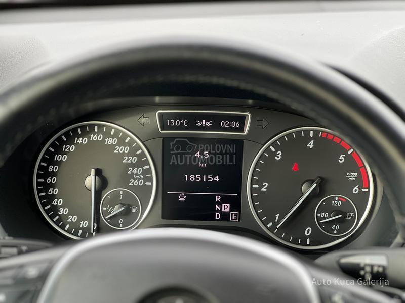 Mercedes Benz B 180 B 180