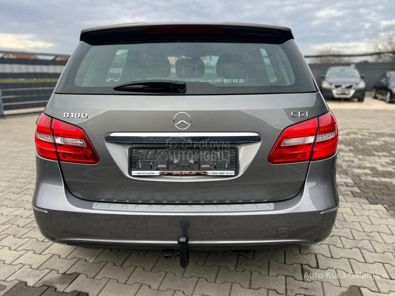 Mercedes Benz B 180 B 180