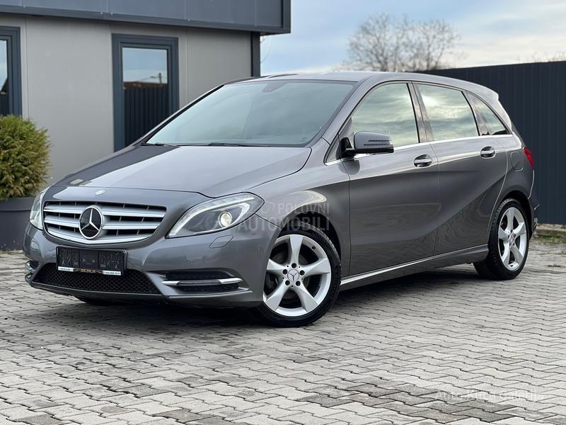 Mercedes Benz B 180 B 180