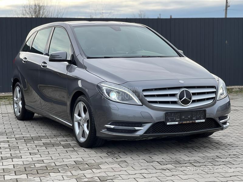 Mercedes Benz B 180 B 180
