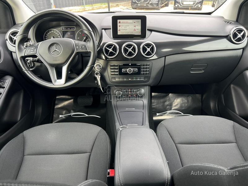 Mercedes Benz B 180 B 180