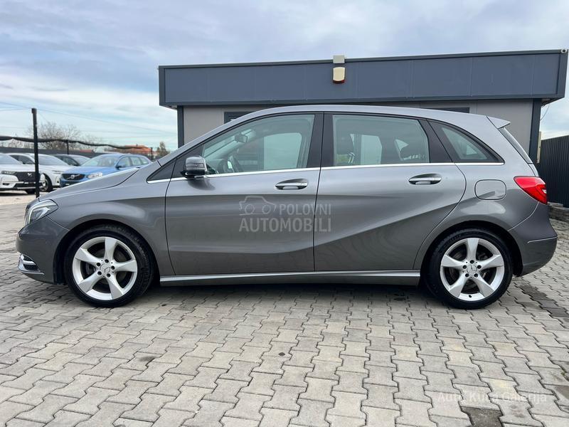 Mercedes Benz B 180 B 180