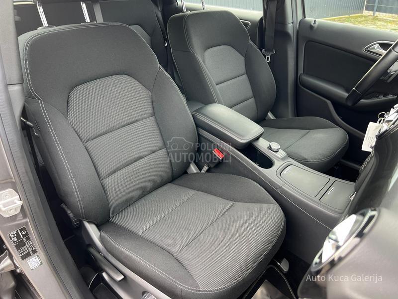 Mercedes Benz B 180 B 180