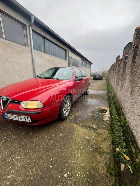 Alfa Romeo 156 