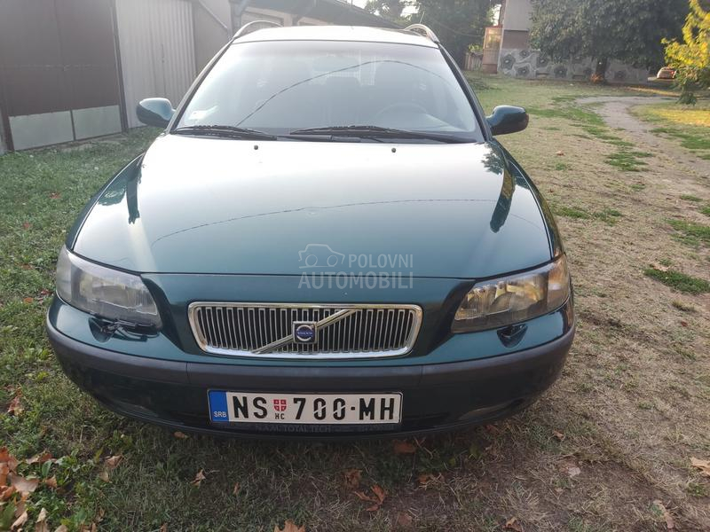Volvo V70 20 turbo