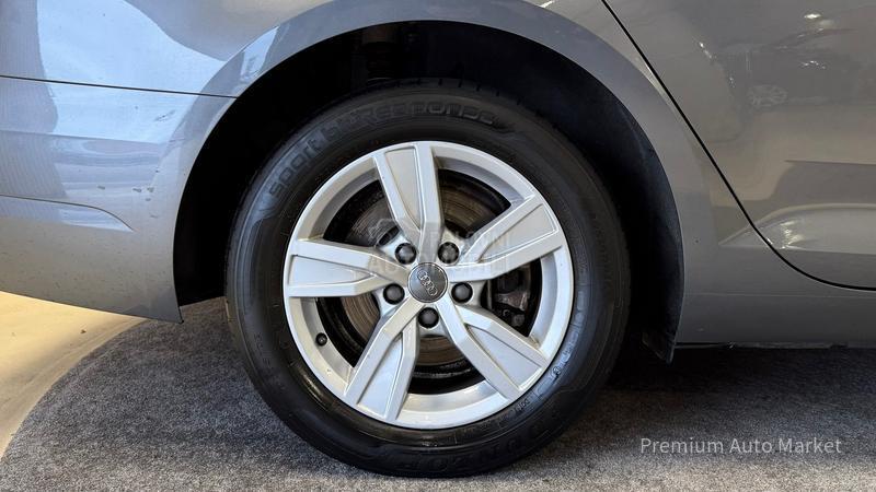 Audi A4 //1.4 TFSI/AUT/NOV