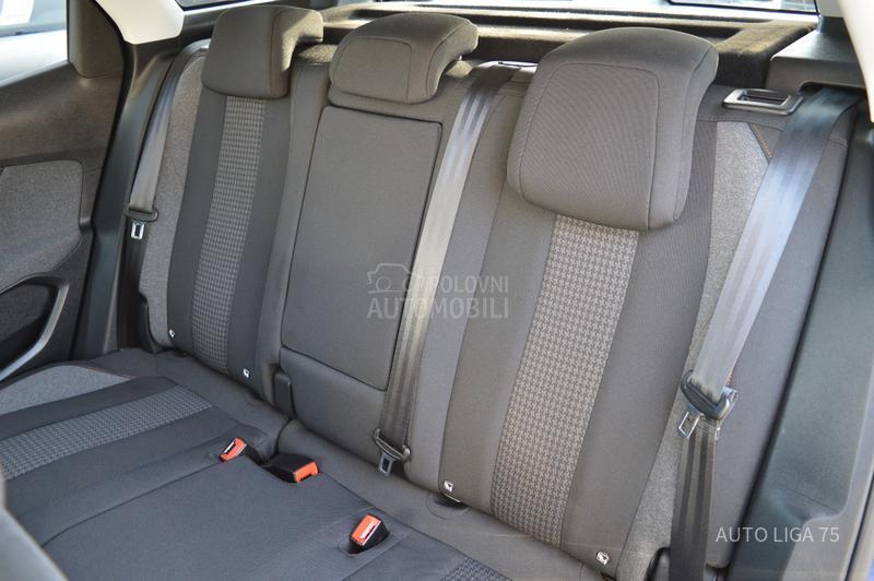 Peugeot 3008 1.5 BlueHDi130 Busin