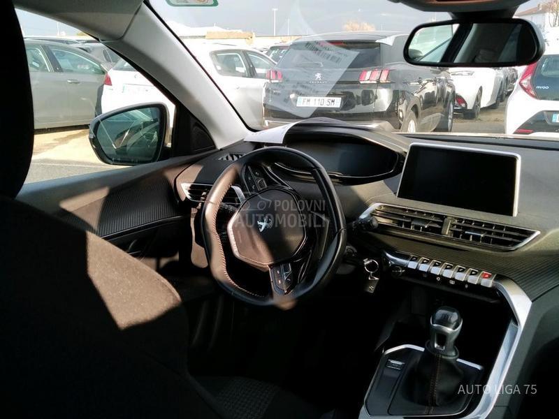Peugeot 3008 1.5 BlueHDi130 Busin