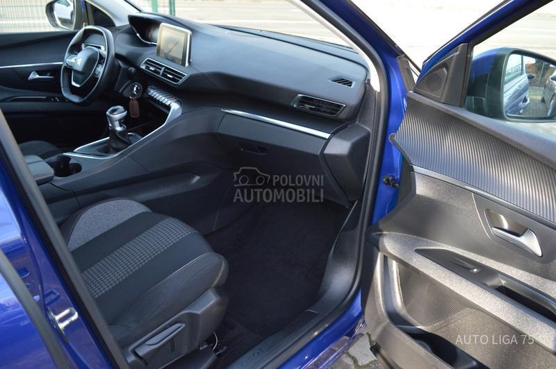 Peugeot 3008 1.5 BlueHDi130 Busin