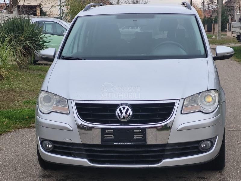 Volkswagen Touran 1.4 tsi  highline