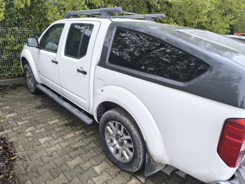 Nissan Navara 3.0 D