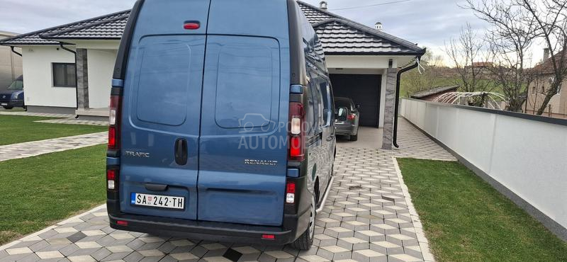 Renault Trafic 