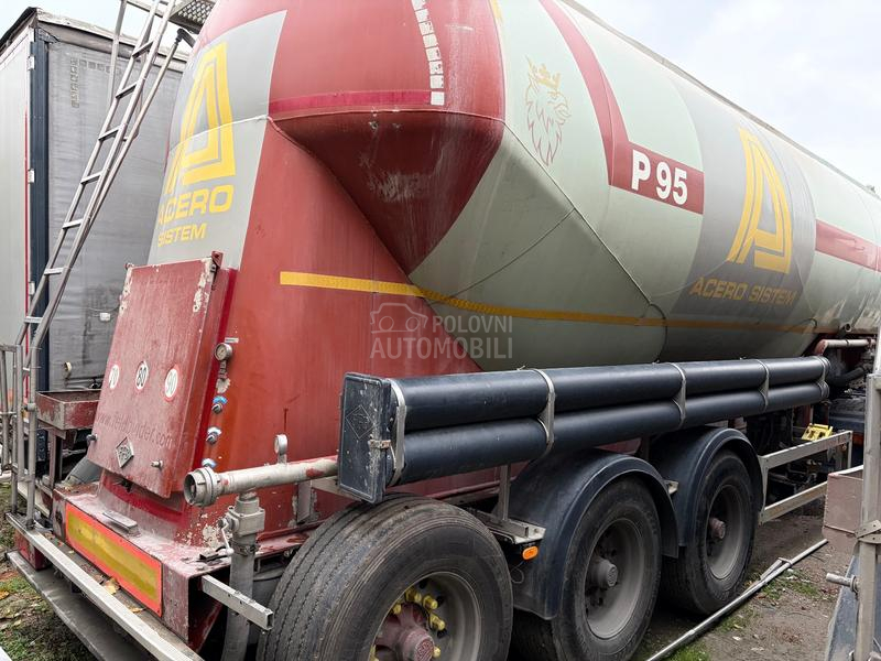 Iveco Stralis i Feldbinder