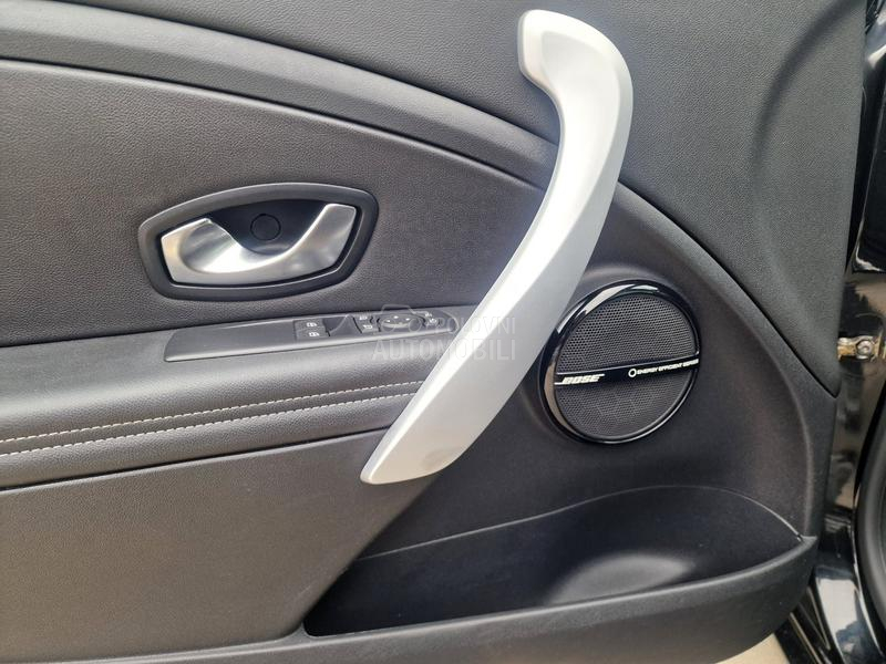 Renault Megane BOSE