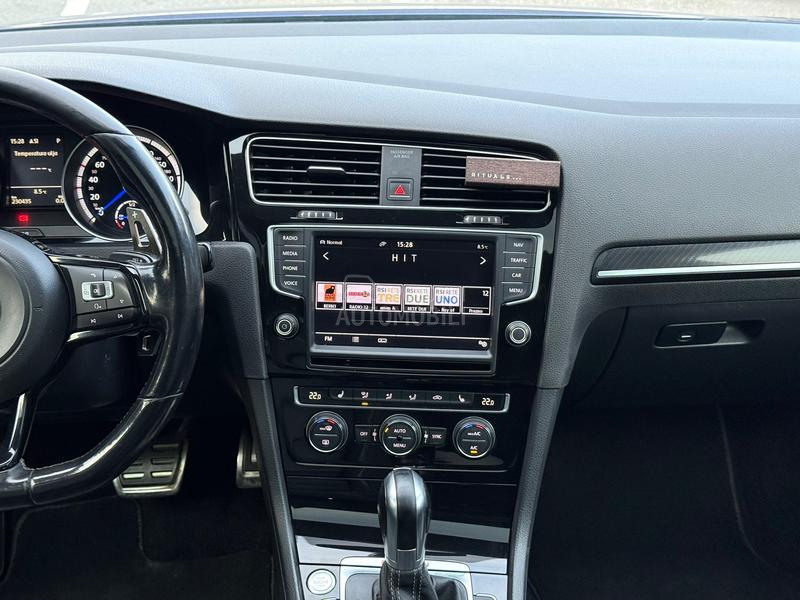 Volkswagen Golf 7 GTI R