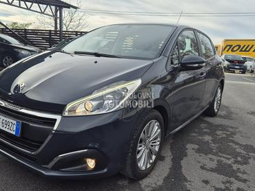 Peugeot 208 1.2B TNG RESTAY