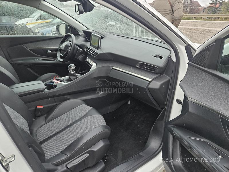 Peugeot 3008 1.5BHdi Allure