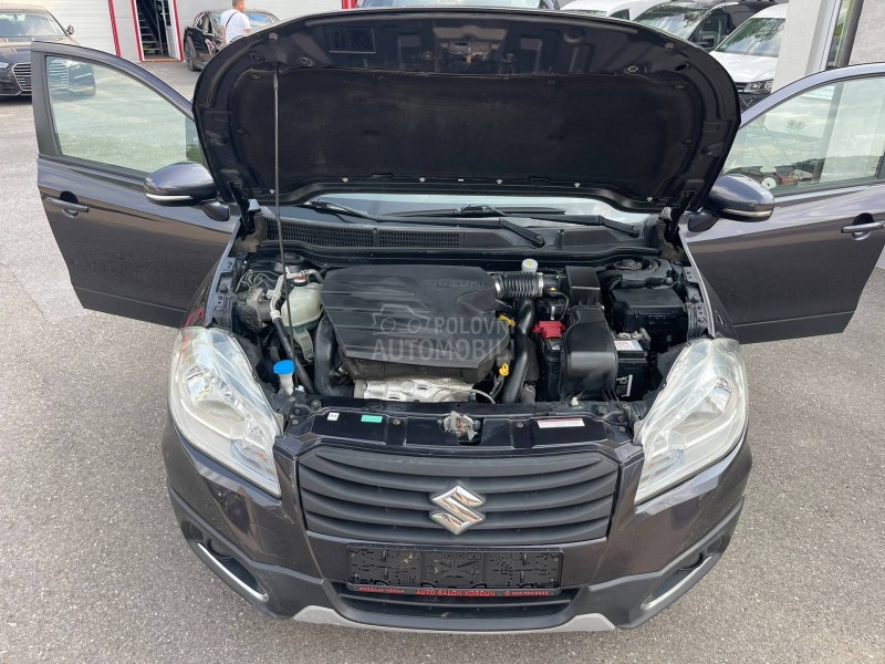 Suzuki SX4 S-Cross O D L I C A N