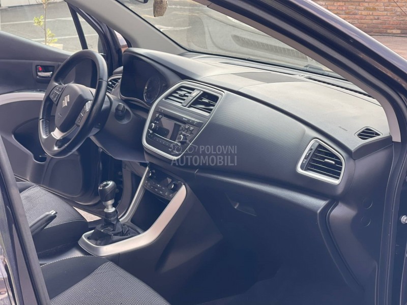 Suzuki SX4 S-Cross O D L I C A N