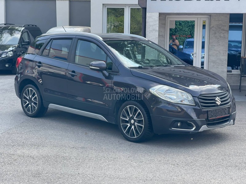 Suzuki SX4 S-Cross O D L I C A N