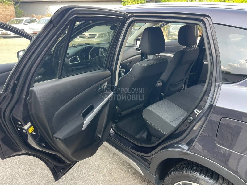 Suzuki SX4 S-Cross O D L I C A N