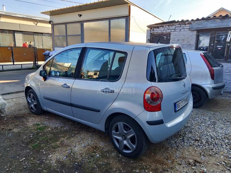 Renault Modus h i t n o o