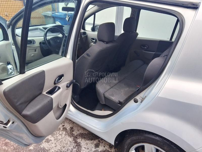 Renault Modus h i t n o o