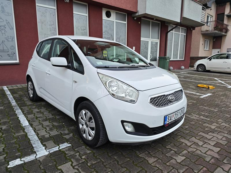 Kia Venga 1.4 T.E.K R.EG.
